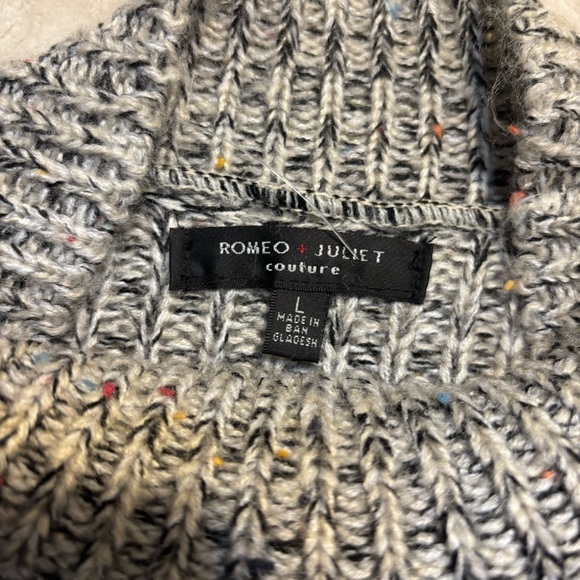 Romeo & Juliet Couture Sweater Large Black and Cream Mock Turtleneck Knit Cozy - Picture 11 of 16